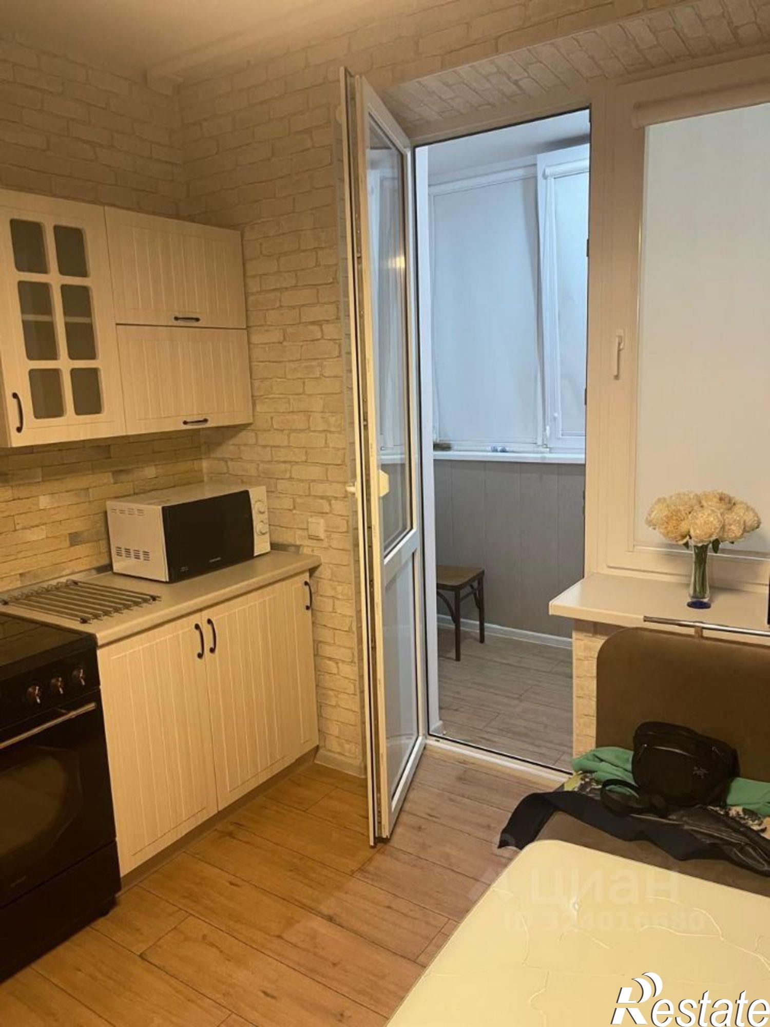 Сдать квартиру за 25 000 рублей на ул им. Героя Яцкова И.В., 12