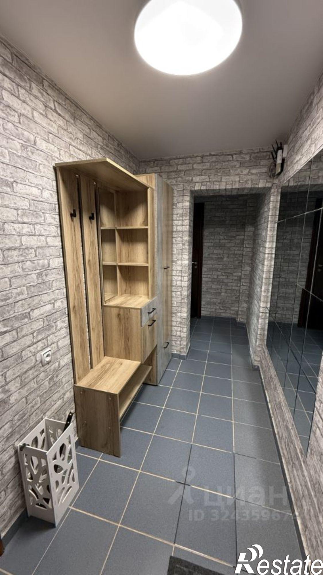 Сдать квартиру за 35 000 рублей на ул им. 40-летия Победы, 43