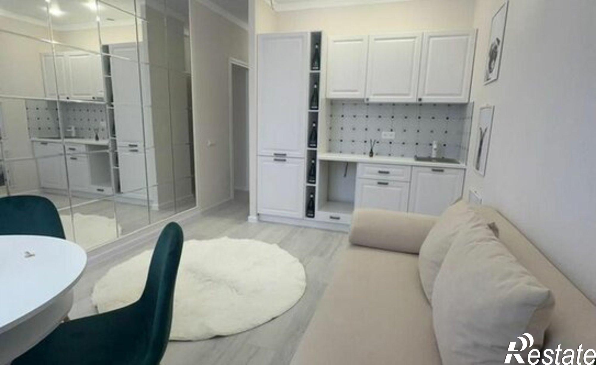 Купить квартиру за 5 500 000 рублей на ул Конгрессная, 31