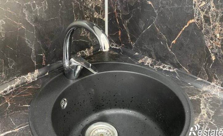 1-комн квартира ул им. Евгении Жигуленко, 13,  д. 13