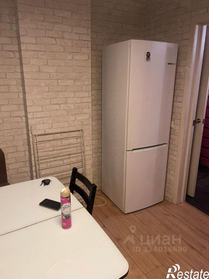 1-комн квартира ул им. Героя Яцкова И.В., 12,  д. 12