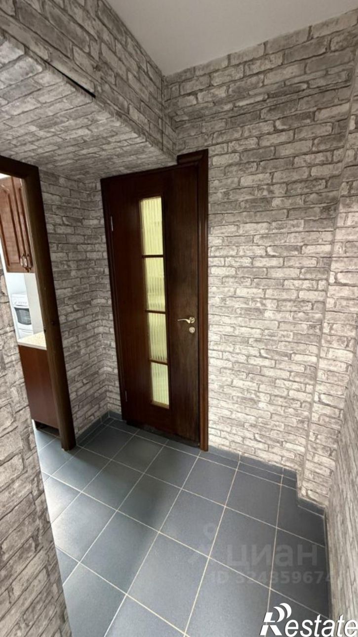 2-комн квартира ул им. 40-летия Победы, 43,  д. 43