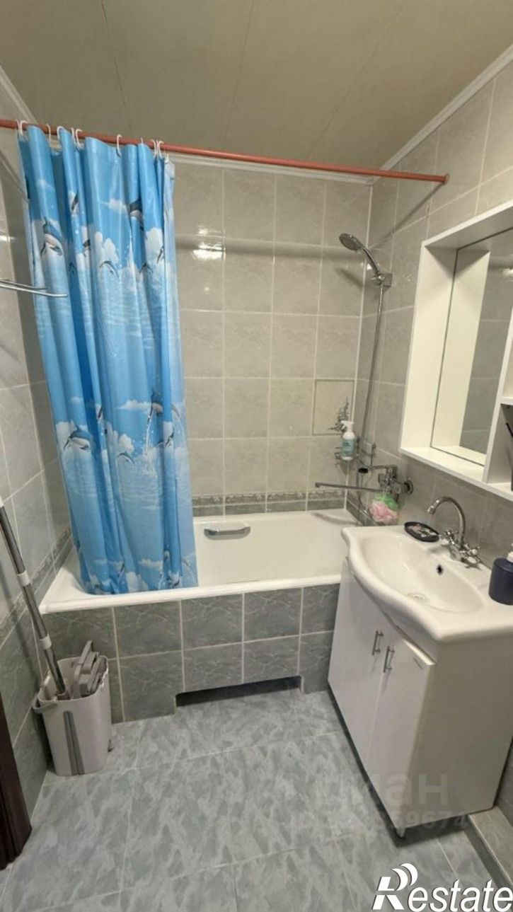 2-комн квартира ул им. 40-летия Победы, 43,  д. 43