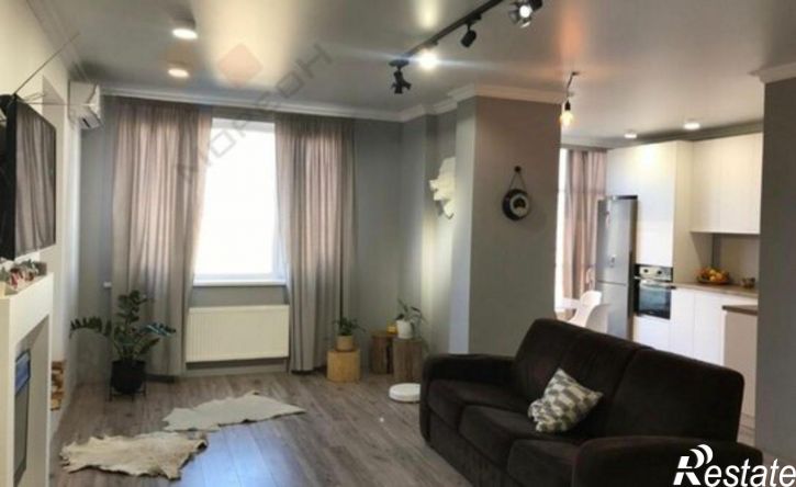 3-комн квартира улица Героев-Разведчиков, 12/1,  д. 12/1