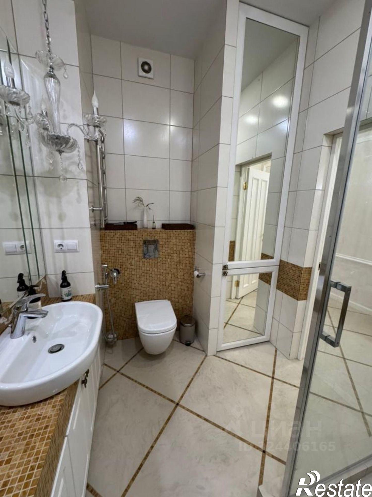 Сдать квартиру за 80 000 рублей на проспект Константина Образцова, 4/2