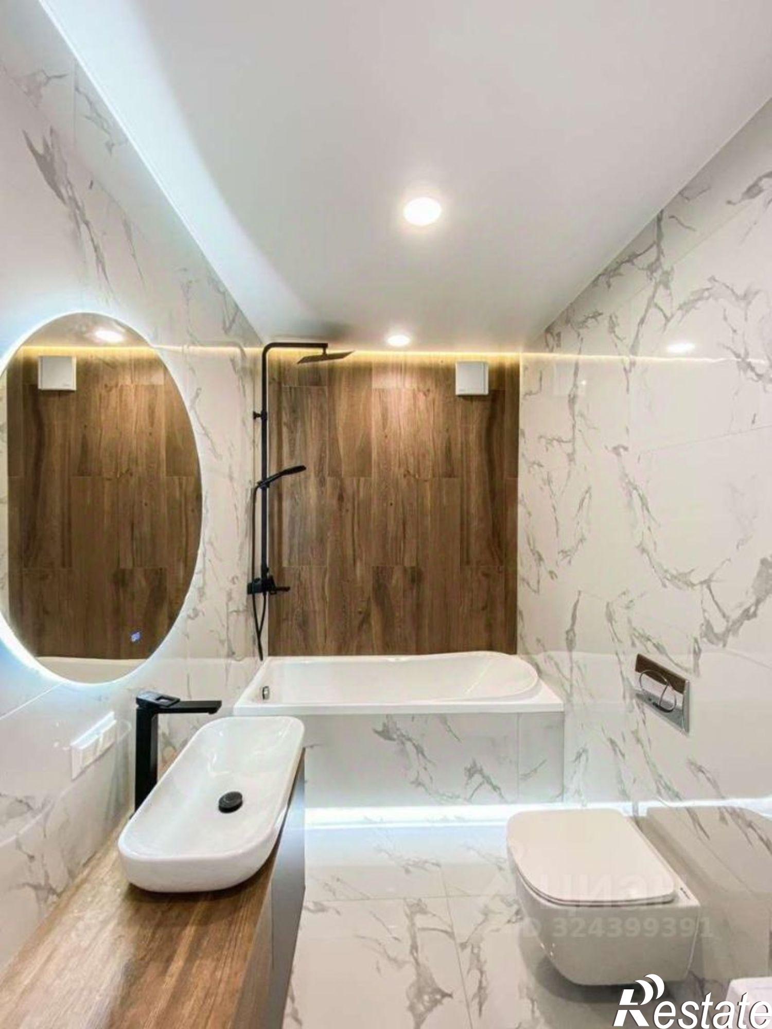 Купить квартиру за 21 000 000 рублей на улица Будённого, 129