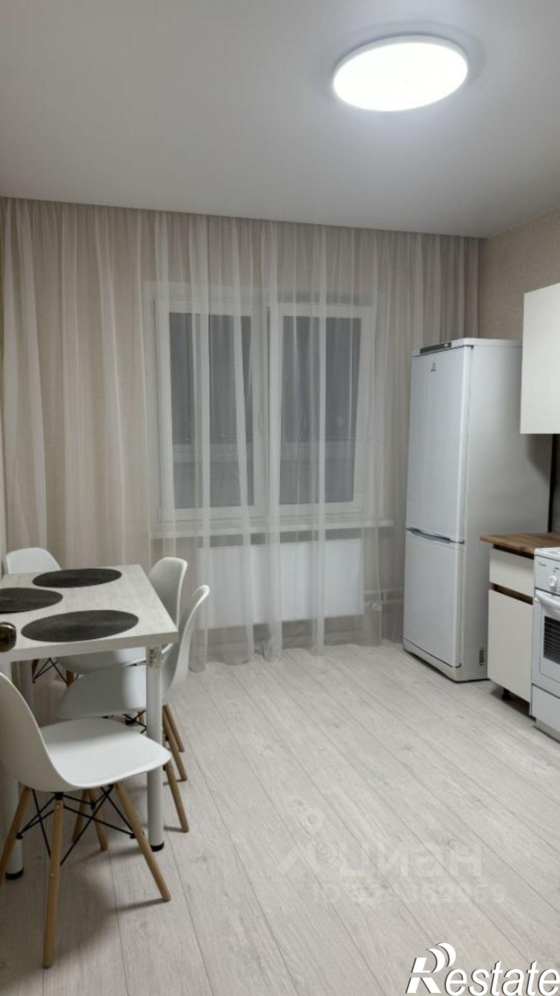 Сдать квартиру за 17 000 рублей на ул им. генерал-лейтенанта Александра Сапрунова, 37