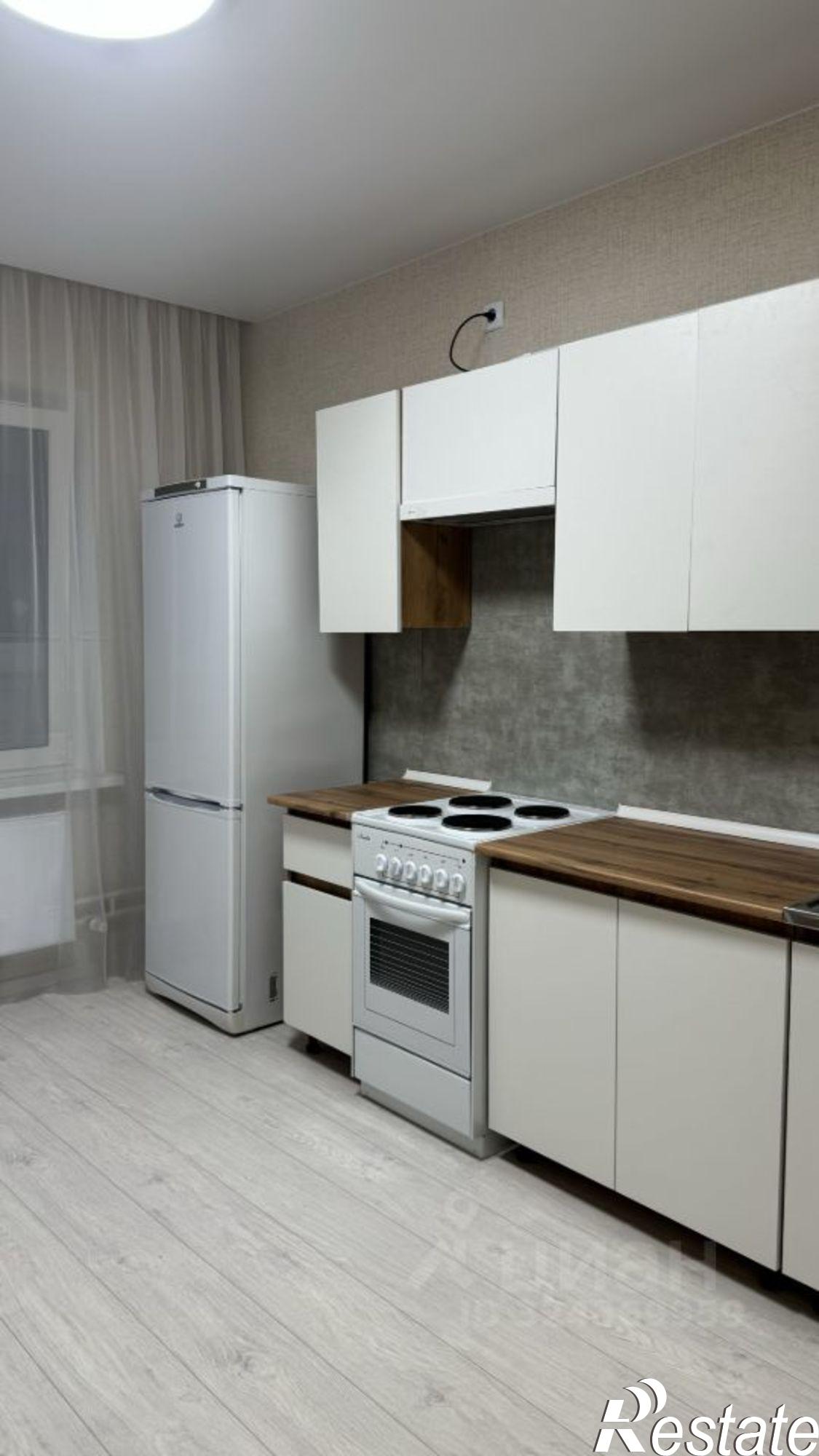 Сдать квартиру за 17 000 рублей на ул им. генерал-лейтенанта Александра Сапрунова, 37