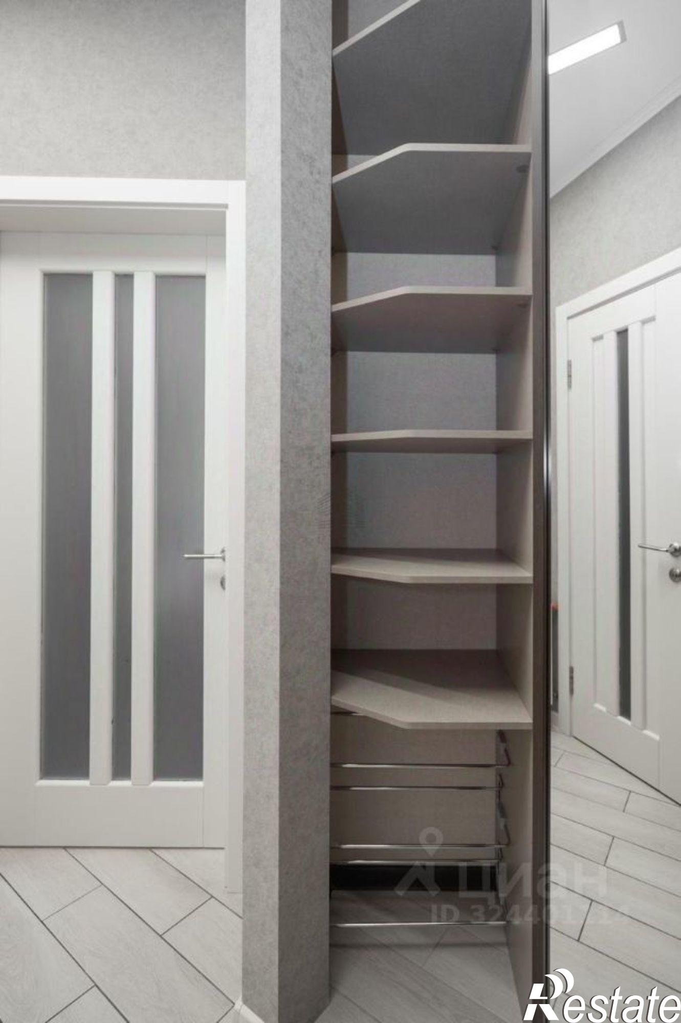 Купить квартиру за 12 350 000 рублей на ул Казбекская, 12