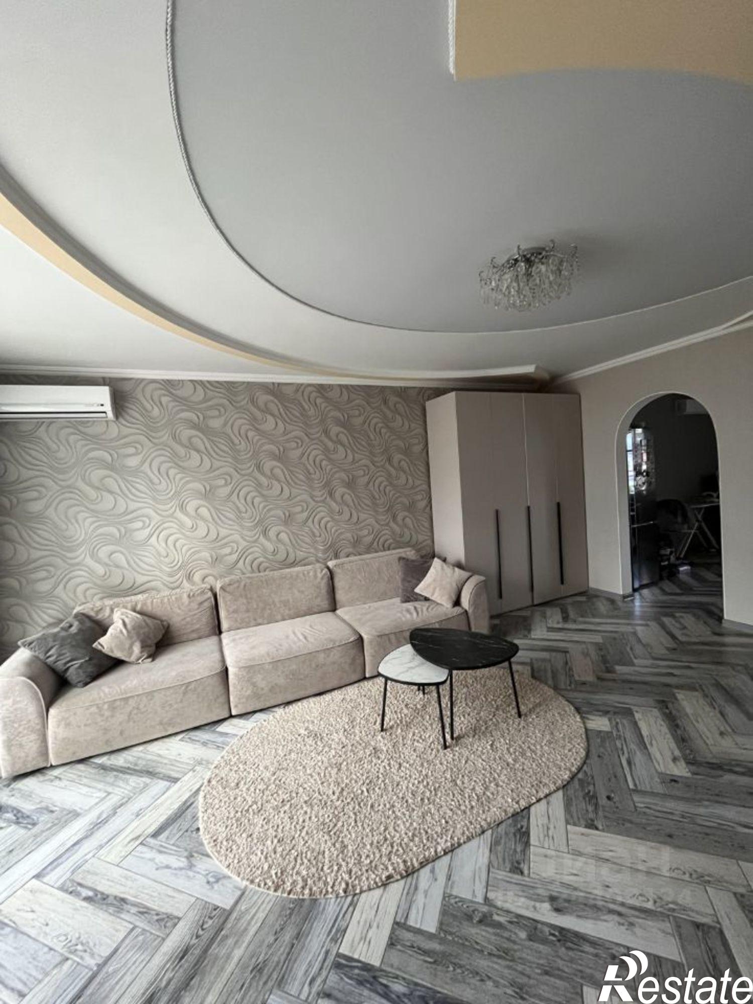 Купить дачу, дом, коттедж за 15 000 000 рублей на ул Незамаевская, 19