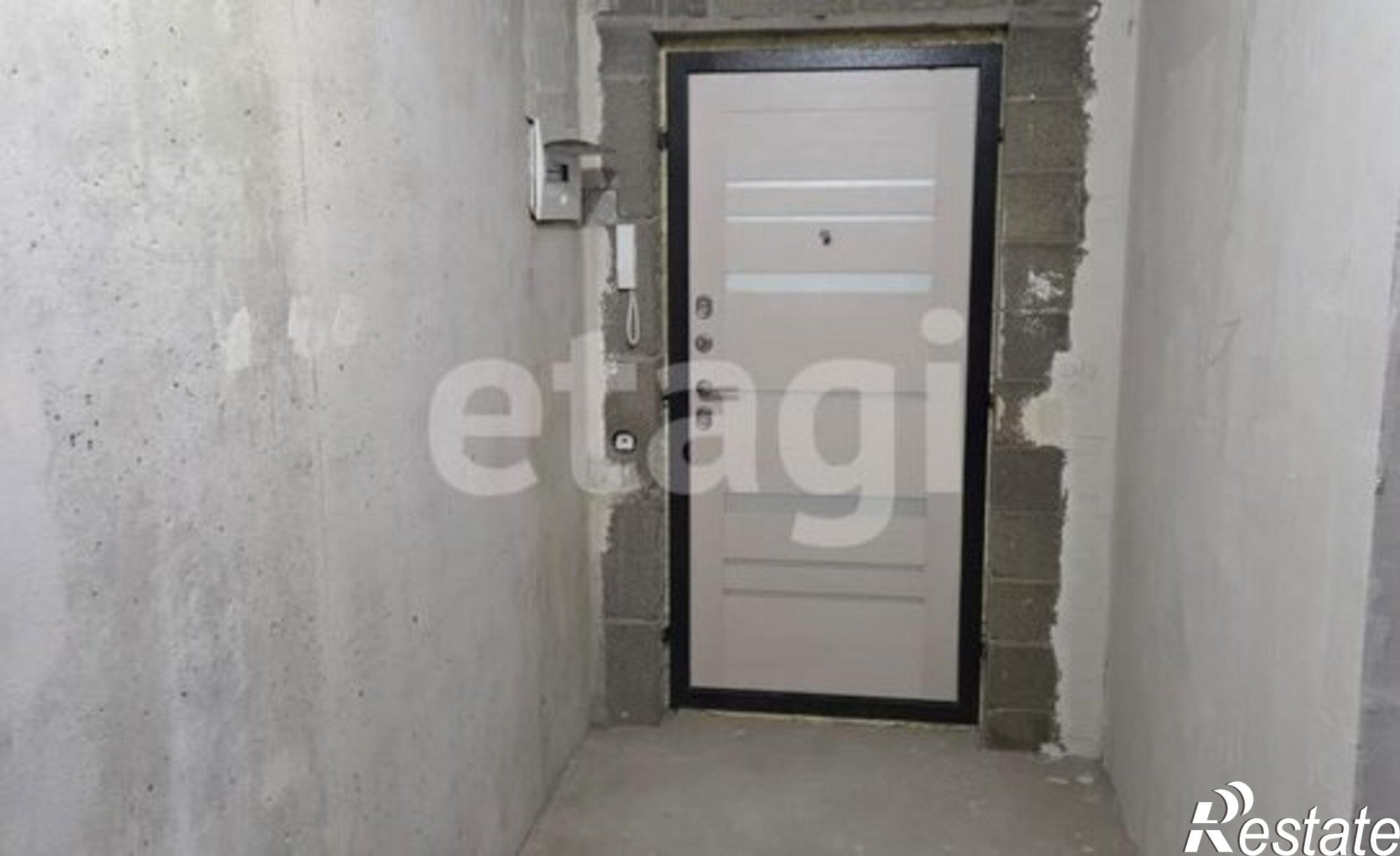 Купить квартиру за 6 500 000 рублей на Домбайская улица, 10/2