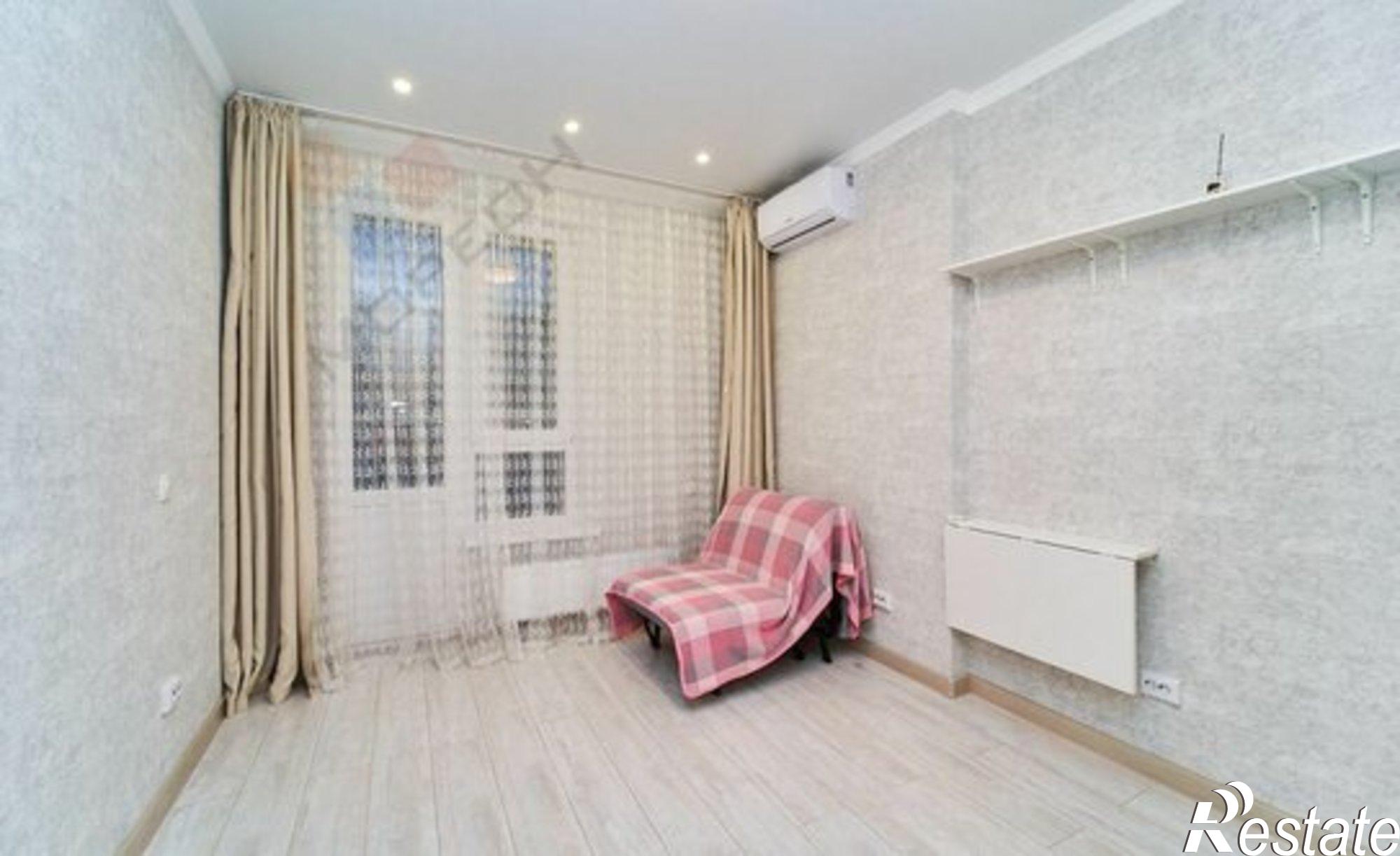 Купить квартиру за 9 800 000 рублей на Новороссийская улица, 90/2 к1