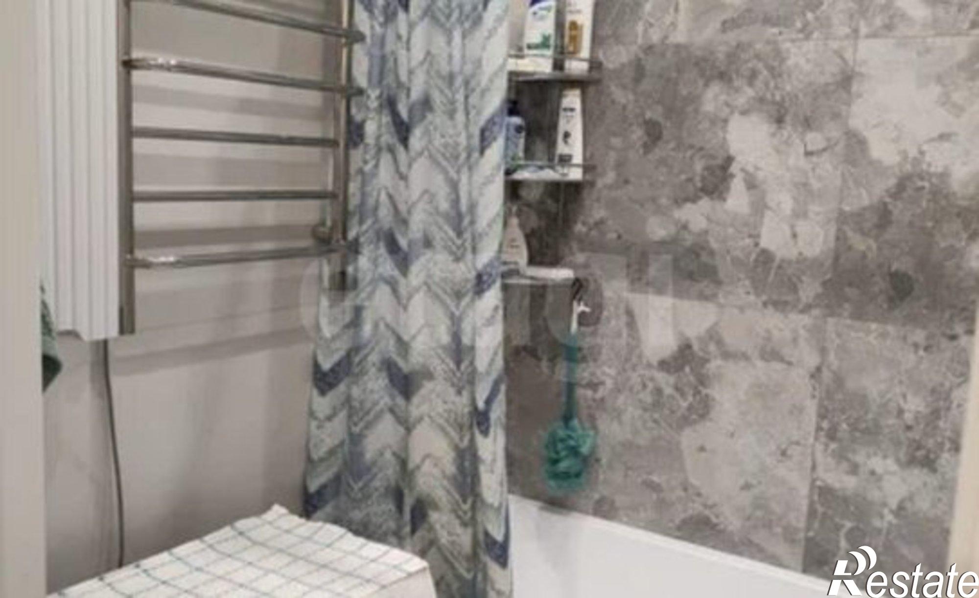 Купить квартиру за 9 800 000 рублей на ул им. генерала Корнилова, 14/1