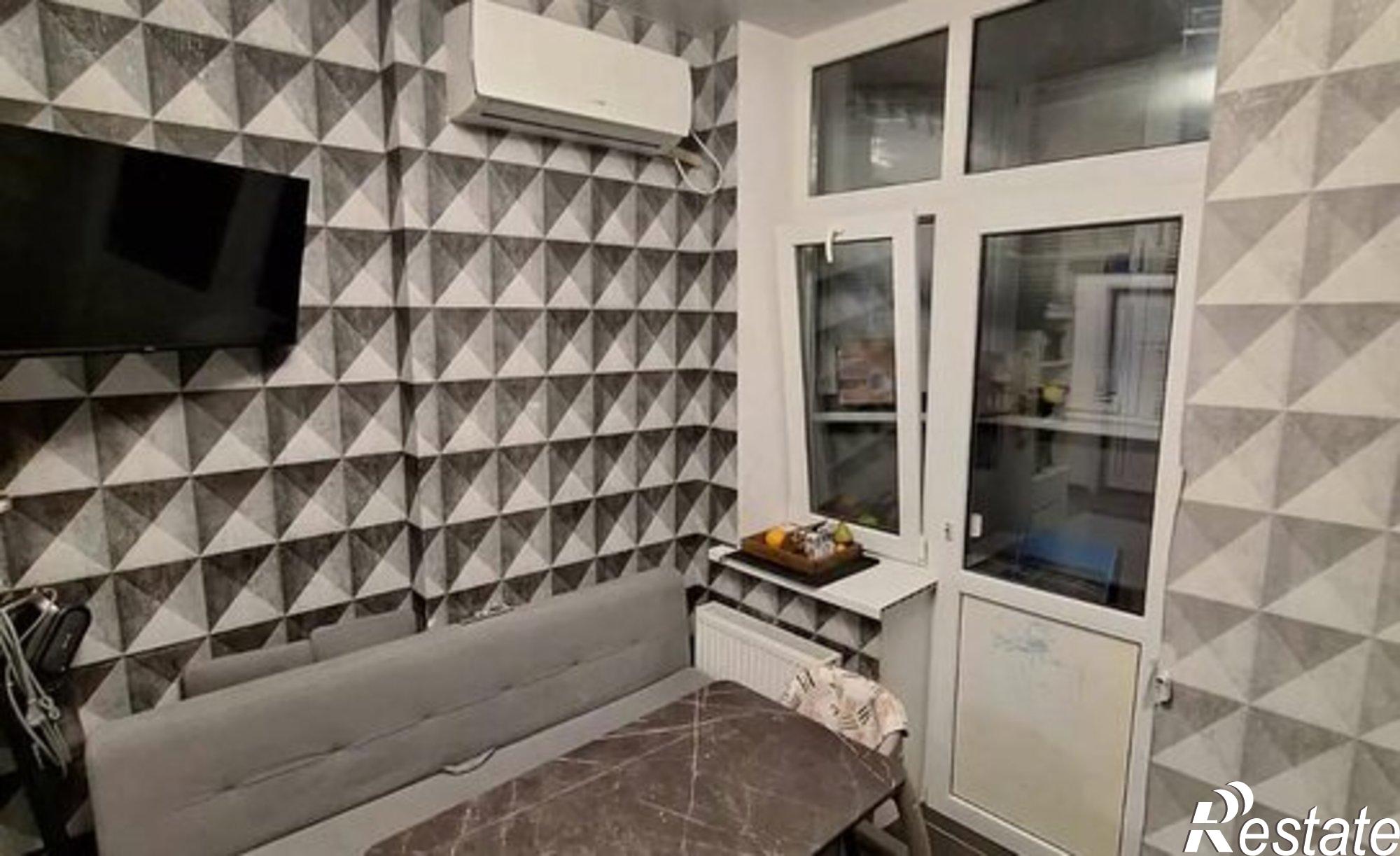 Купить квартиру за 5 000 000 рублей на ул им. Героя Яцкова И.В., 9 1