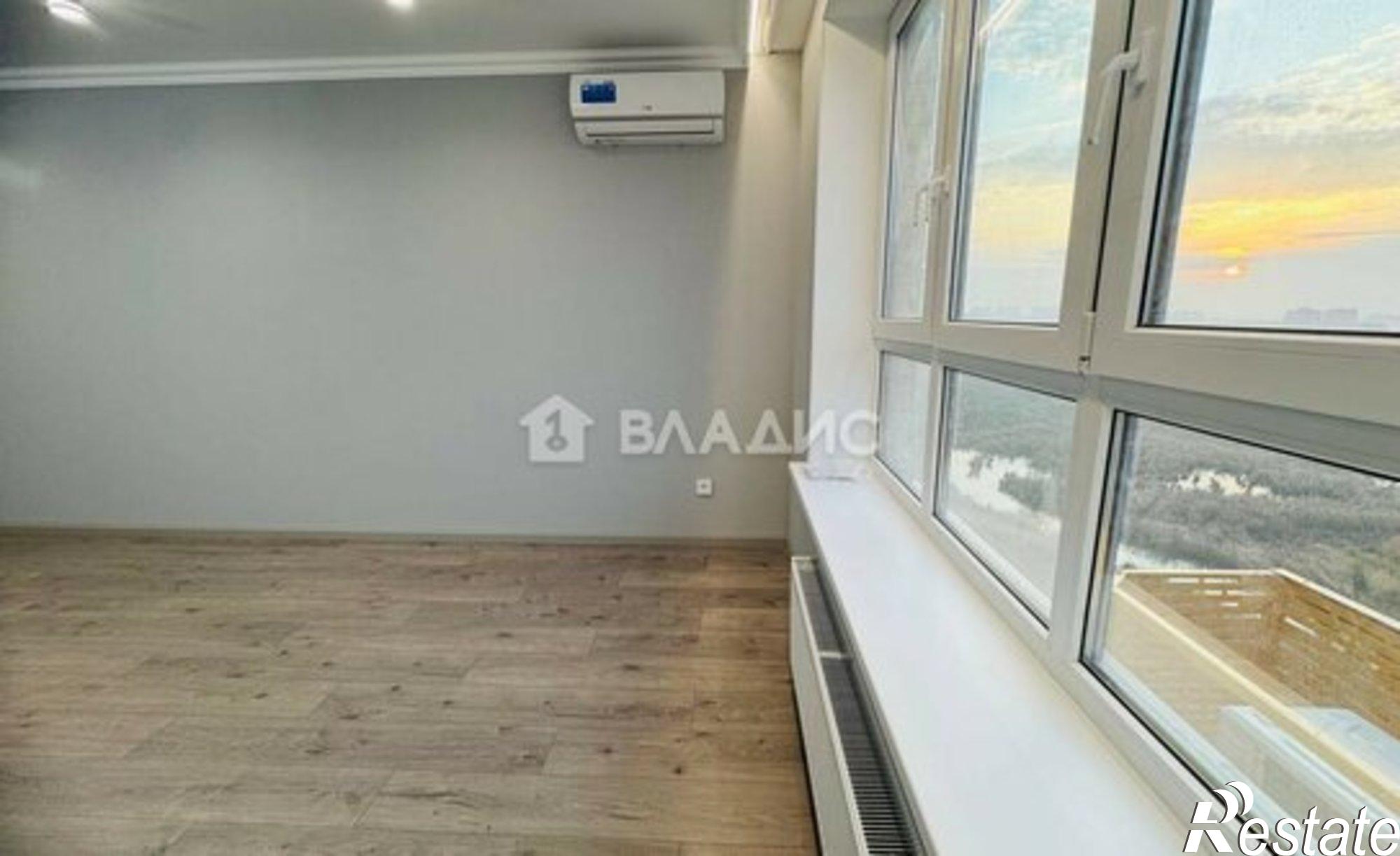 Купить квартиру за 12 000 000 рублей на ул им. Мачуги В.Н., 166А 1