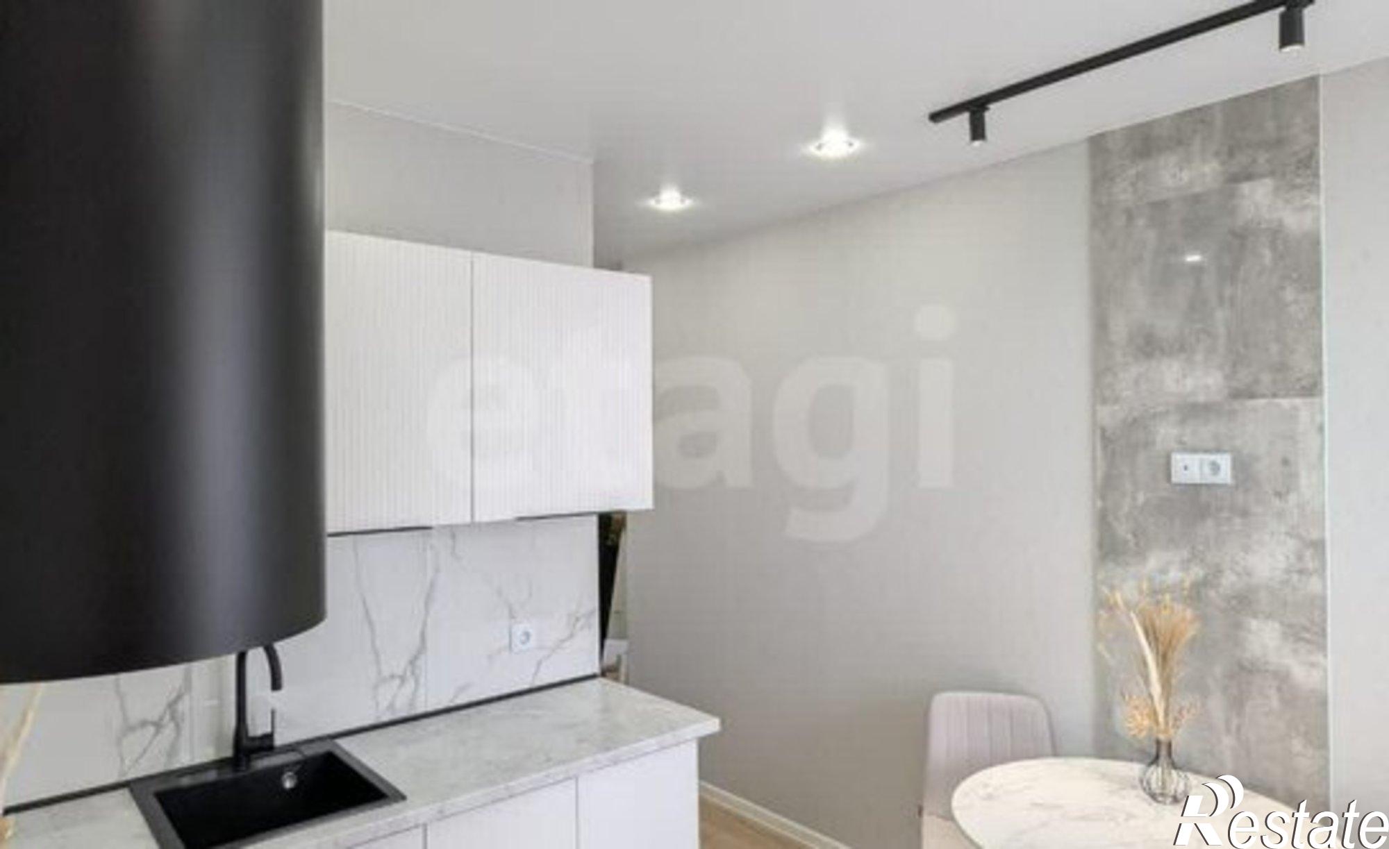 Купить квартиру за 5 100 000 рублей на ул Тепличная, 62/1 2