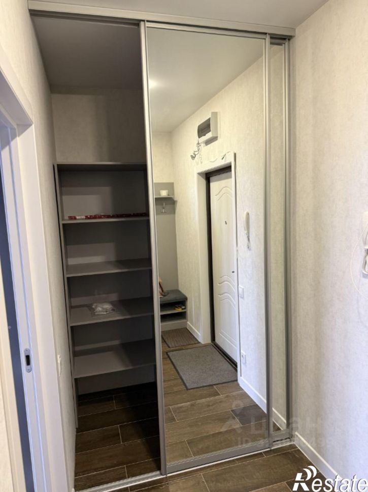 1-комн квартира улица Дзержинского, 110А к1,  д. 110А к1