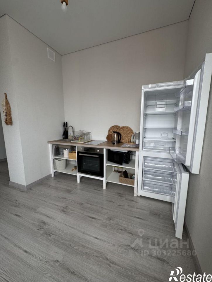 2-комн квартира улица имени Константина Гондаря, 93,  д. 93