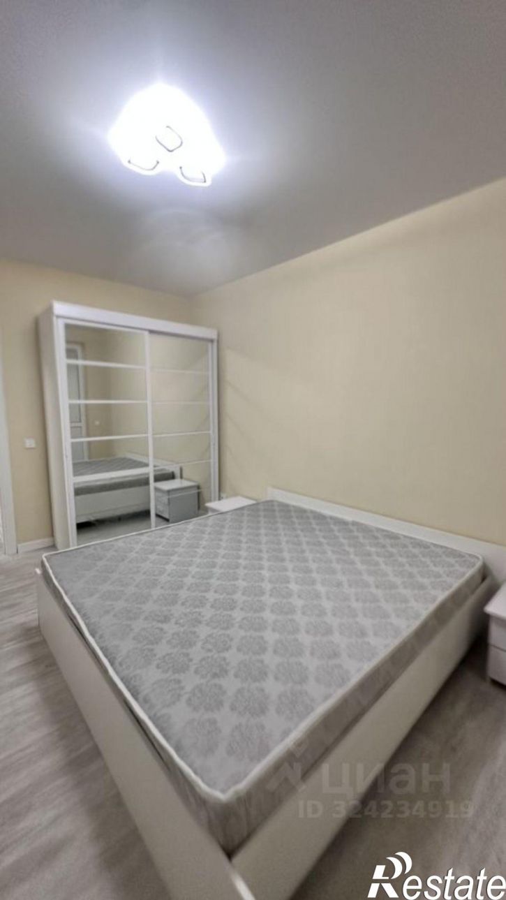 2-комн квартира улица имени Константина Гондаря, 99,  д. 99