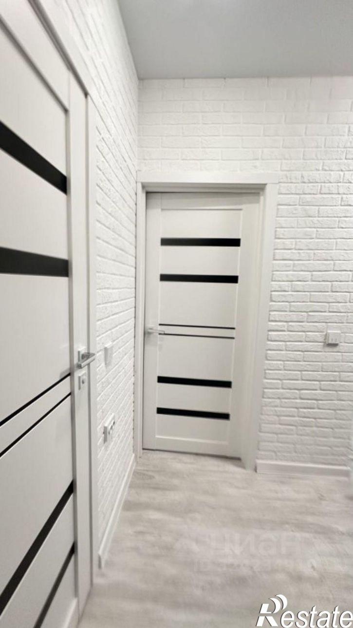 2-комн квартира улица имени Константина Гондаря, 99,  д. 99