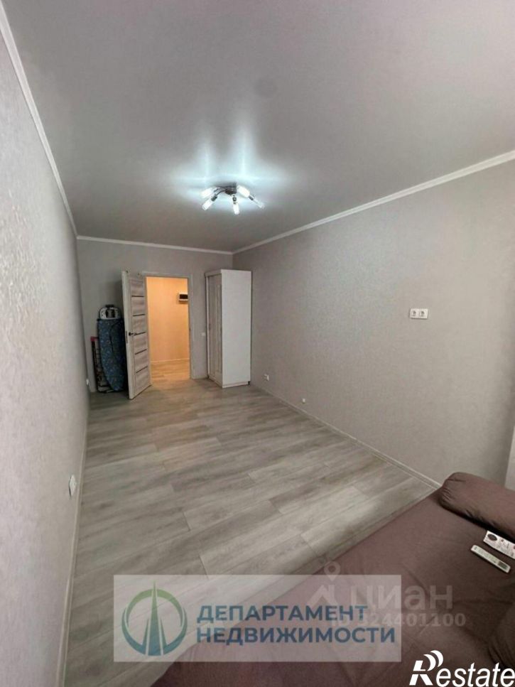 1-комн квартира ул им. Цезаря Куникова, 24 2,  д. 24 2,  к. 2