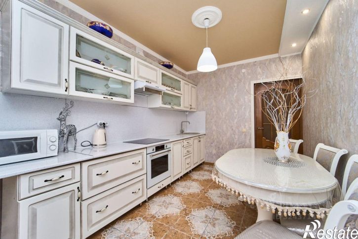 2-комн квартира ул 1-го Мая, 338,  д. 338