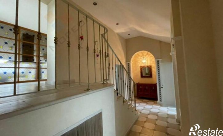 6-комн квартира Офицерская улица, 36,  д. 36