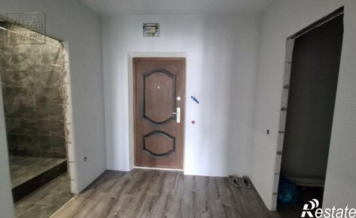 2-комн квартира улица Героя Георгия Бочарникова, 12,  д. 12