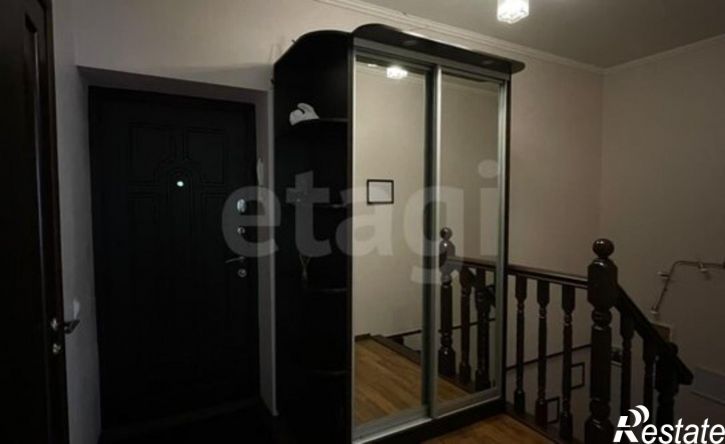 2-комн квартира ул им. Сергея Есенина, 141,  д. 141