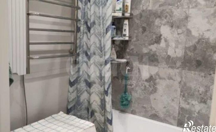 3-комн квартира ул им. генерала Корнилова, 14/1,  д. 14/1