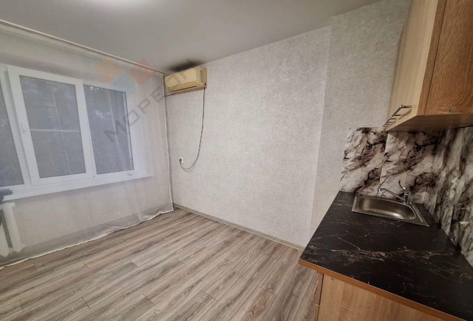 Купить комнату за 2 600 000 рублей на Алтайская ул, 14а