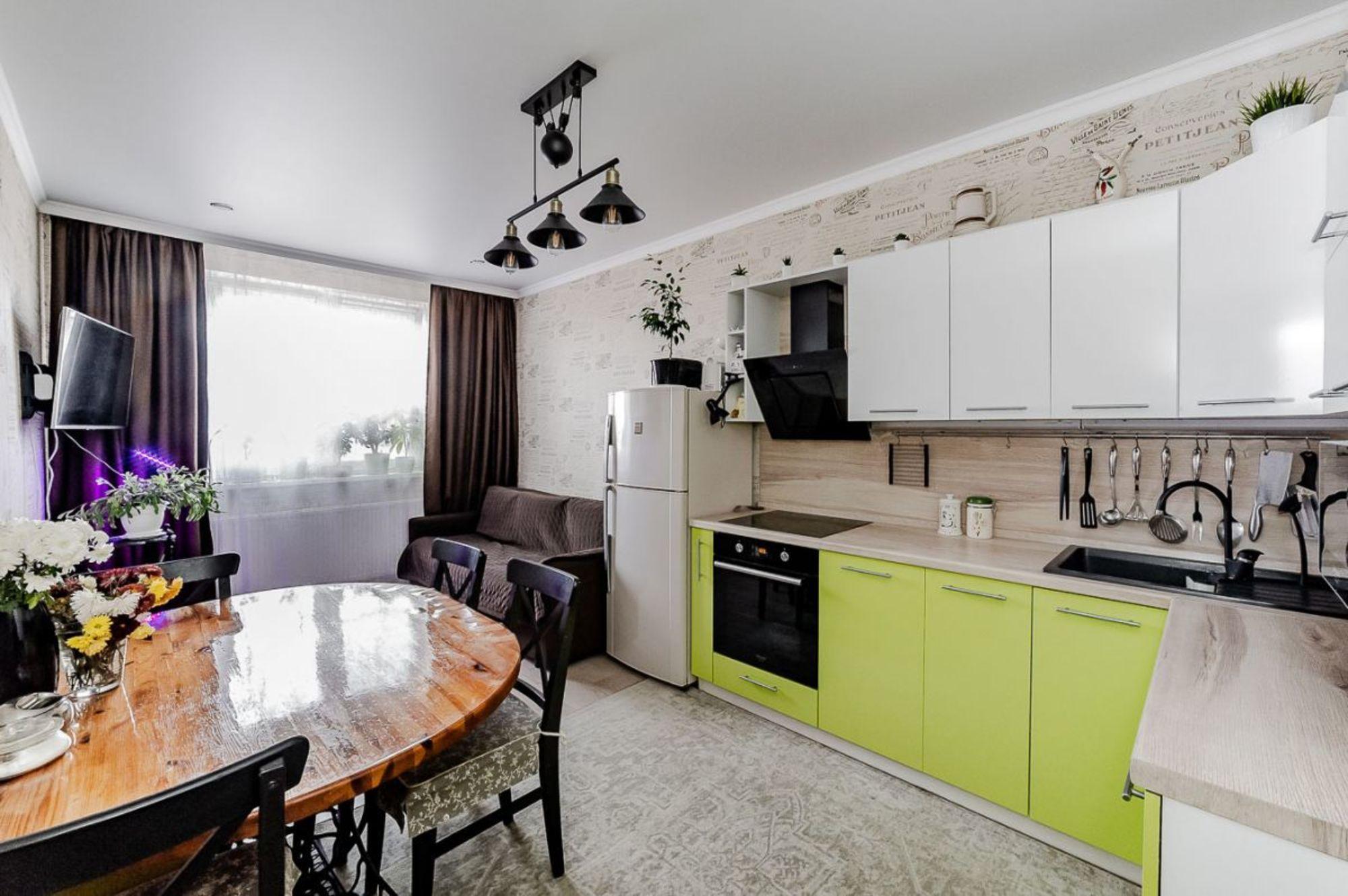 Купить квартиру за 6 990 000 рублей на Заполярная ул, 37к2