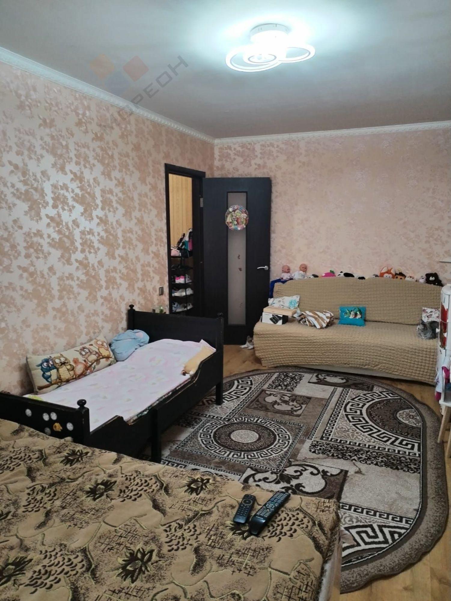 Купить квартиру за 6 700 000 рублей на Атарбекова ул, 19