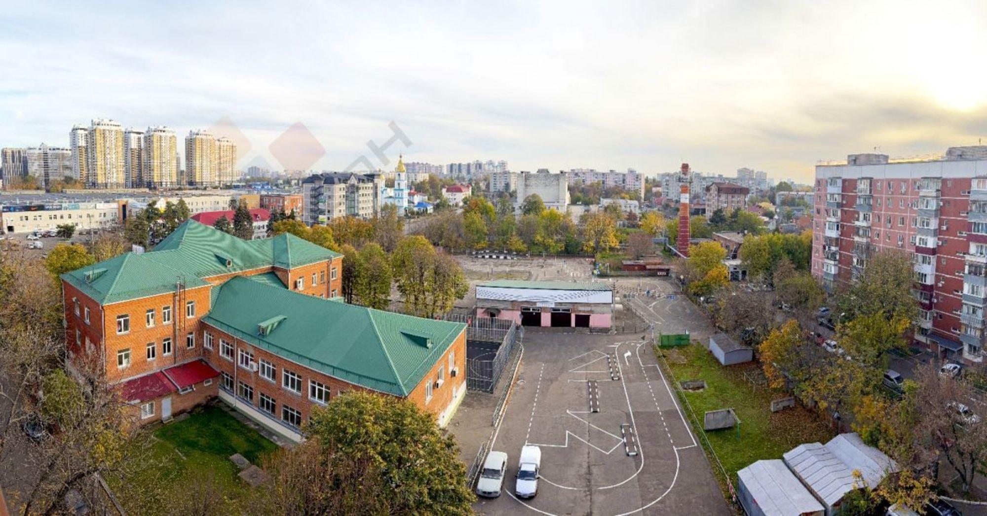 Купить квартиру за 8 200 000 рублей на Алтайская ул, 2