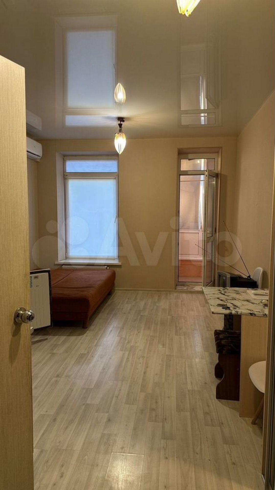 Купить квартиру за 3 300 000 рублей на Гаражный пер, 12/3