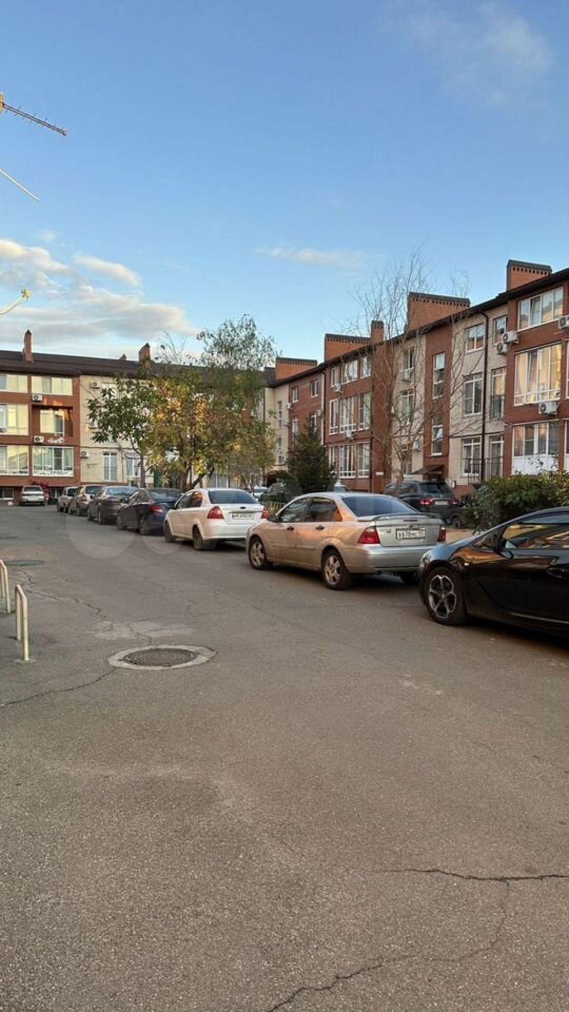 Купить квартиру за 3 300 000 рублей на Гаражный пер, 12/3