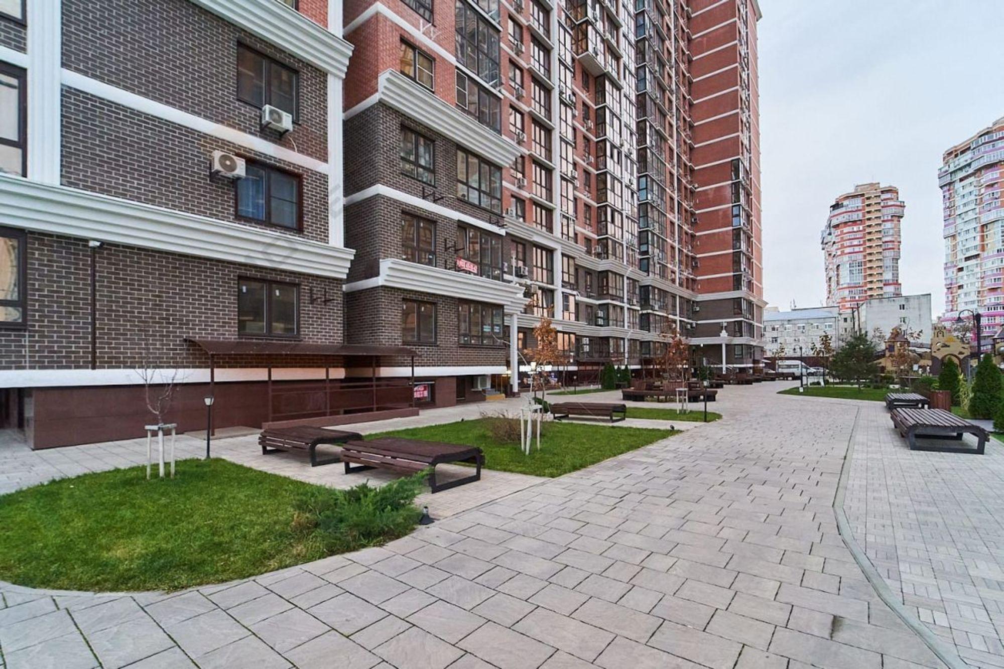 Купить квартиру за 9 800 000 рублей на Новороссийская ул, 90/2к1