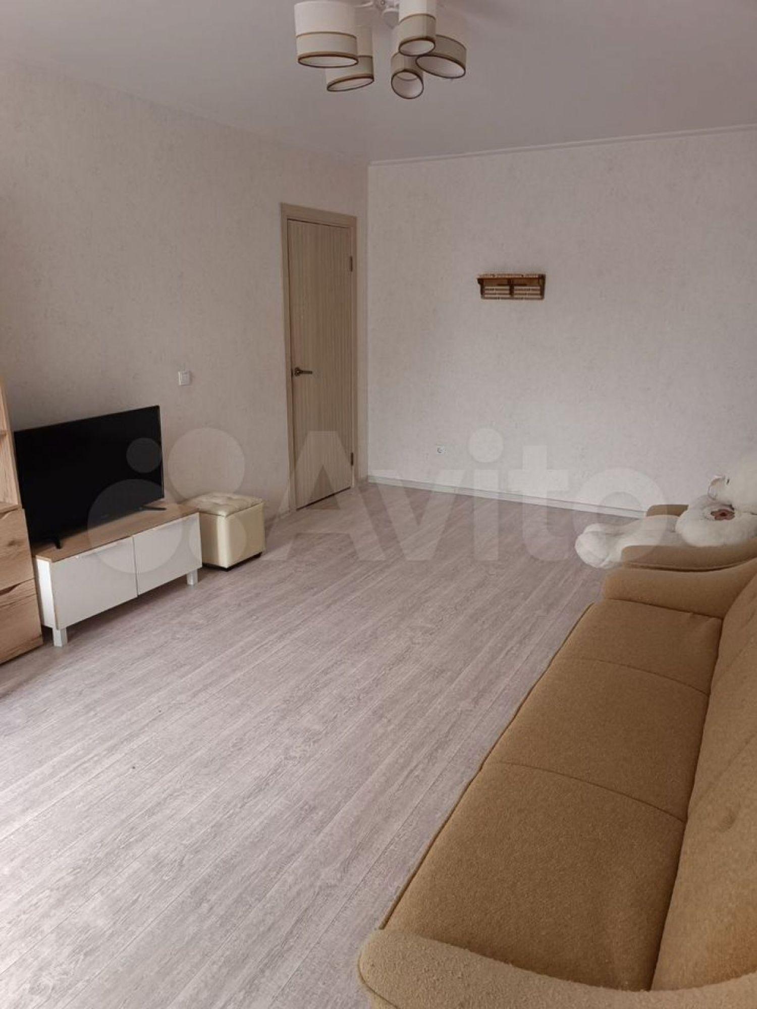 Купить квартиру за 8 200 000 рублей на Героя Аверкиева ул, 21