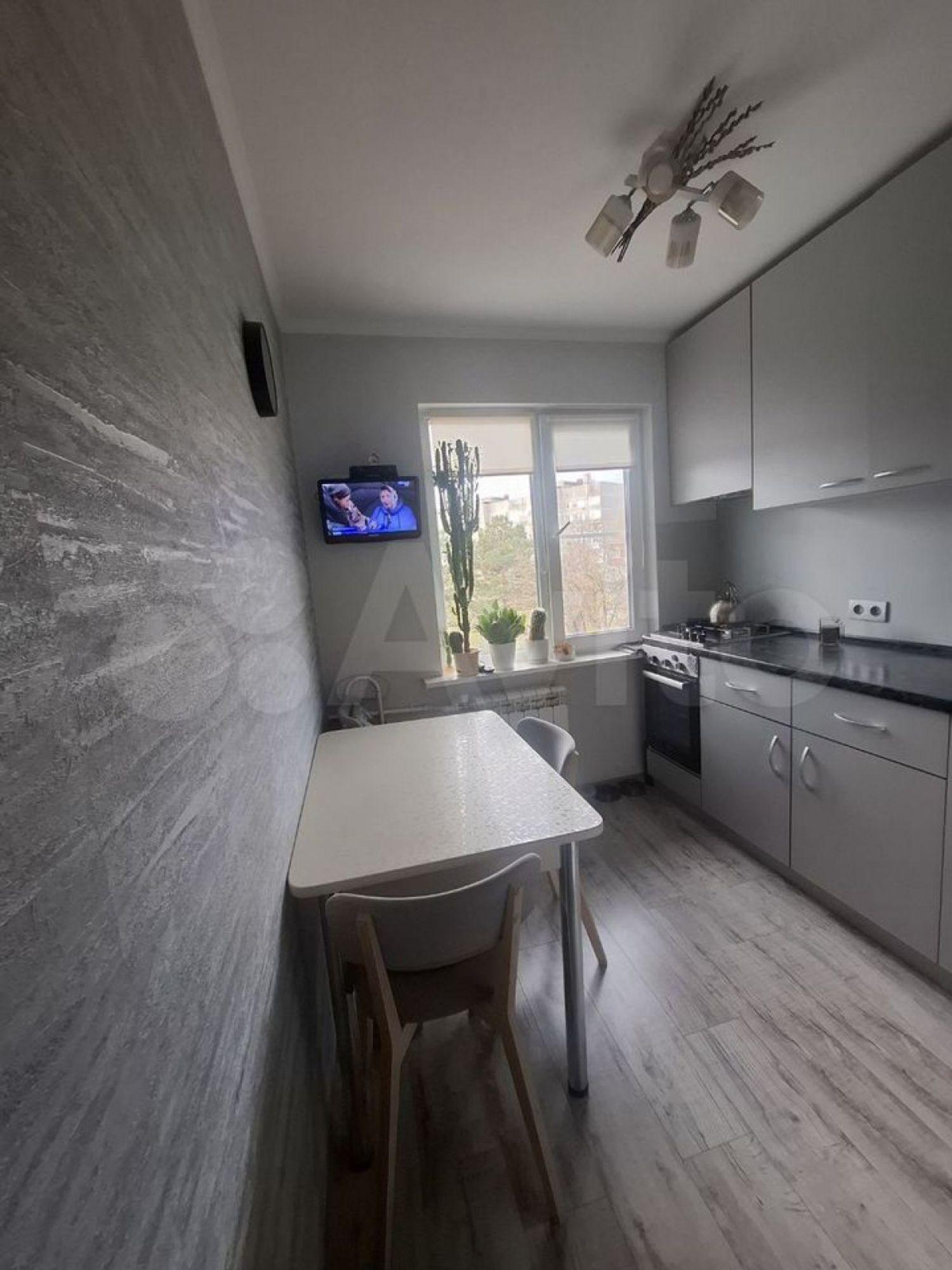 Купить квартиру за 5 500 000 рублей на Гидростроителей ул, 49