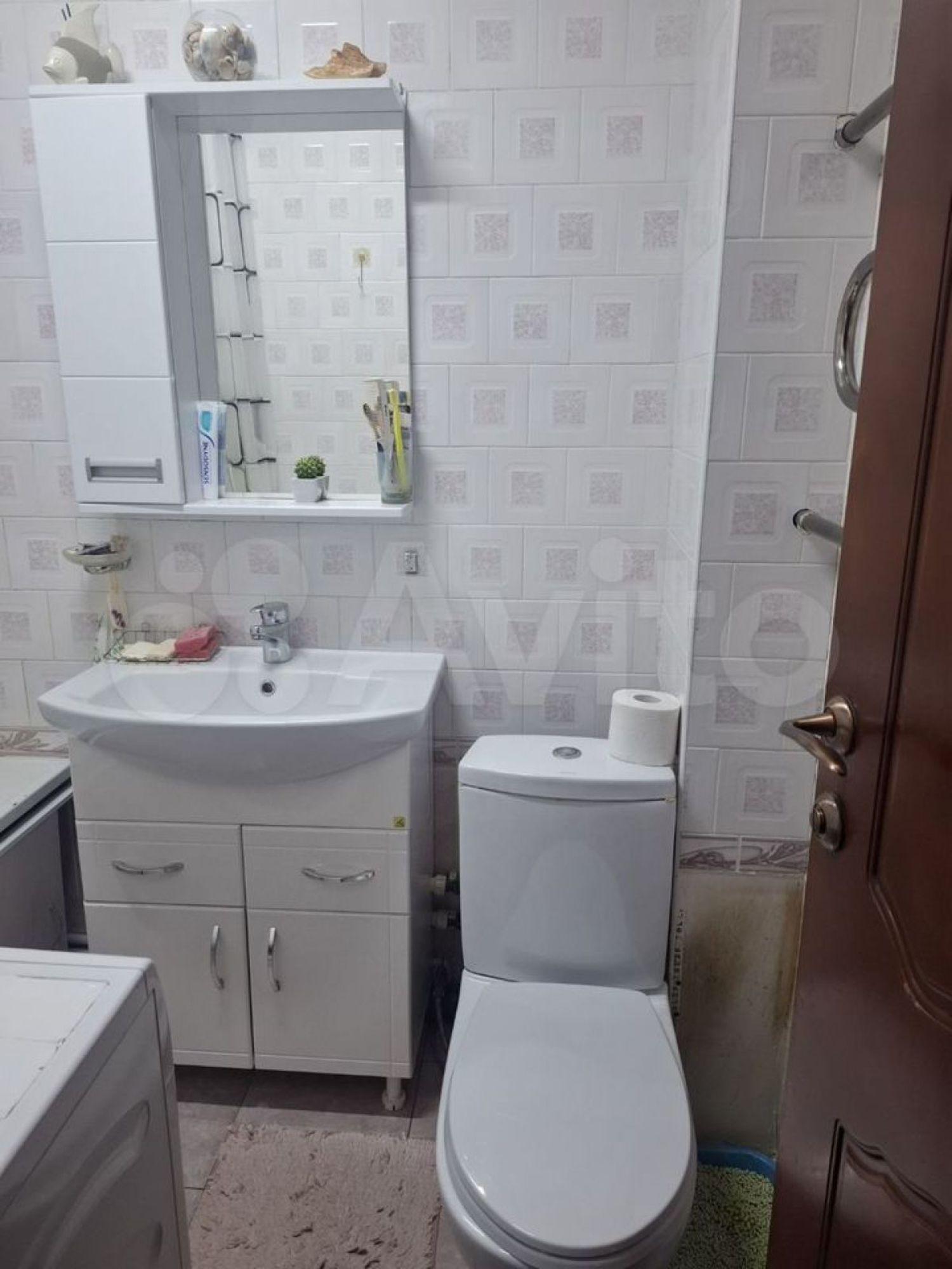 Купить квартиру за 5 500 000 рублей на Гидростроителей ул, 49