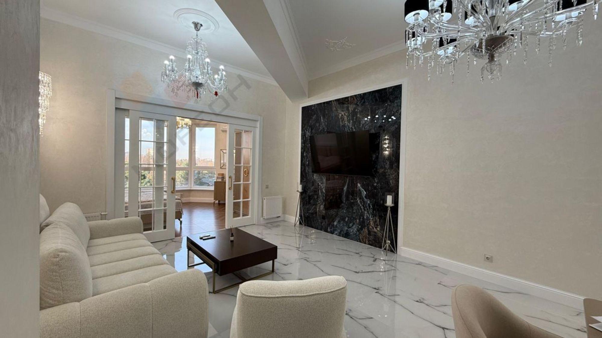 Купить квартиру за 26 900 000 рублей на 40 лет Победы ул, 33Г