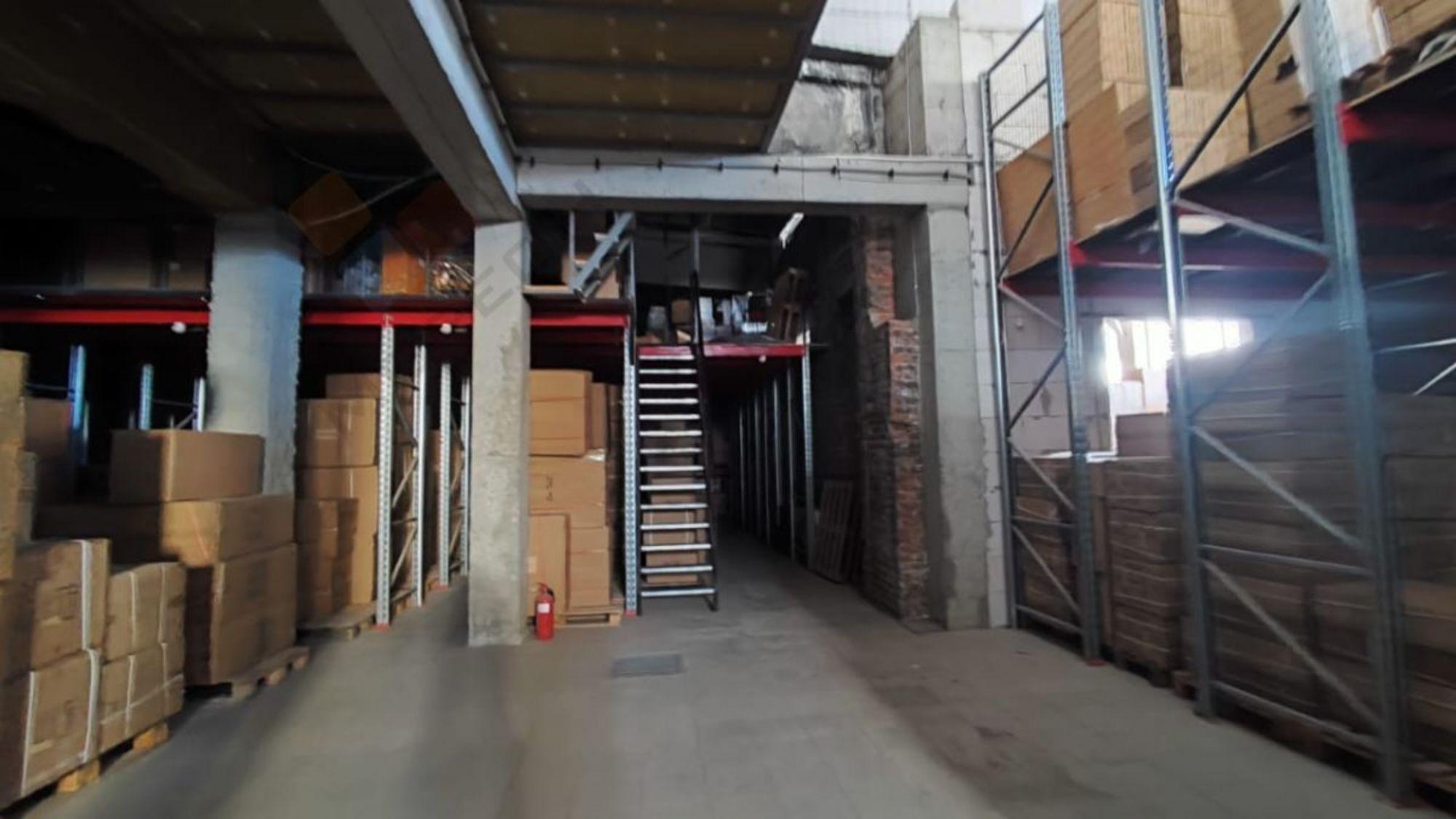 Сдать складское помещение за 350 000 рублей на Майский пр-д, 14/4