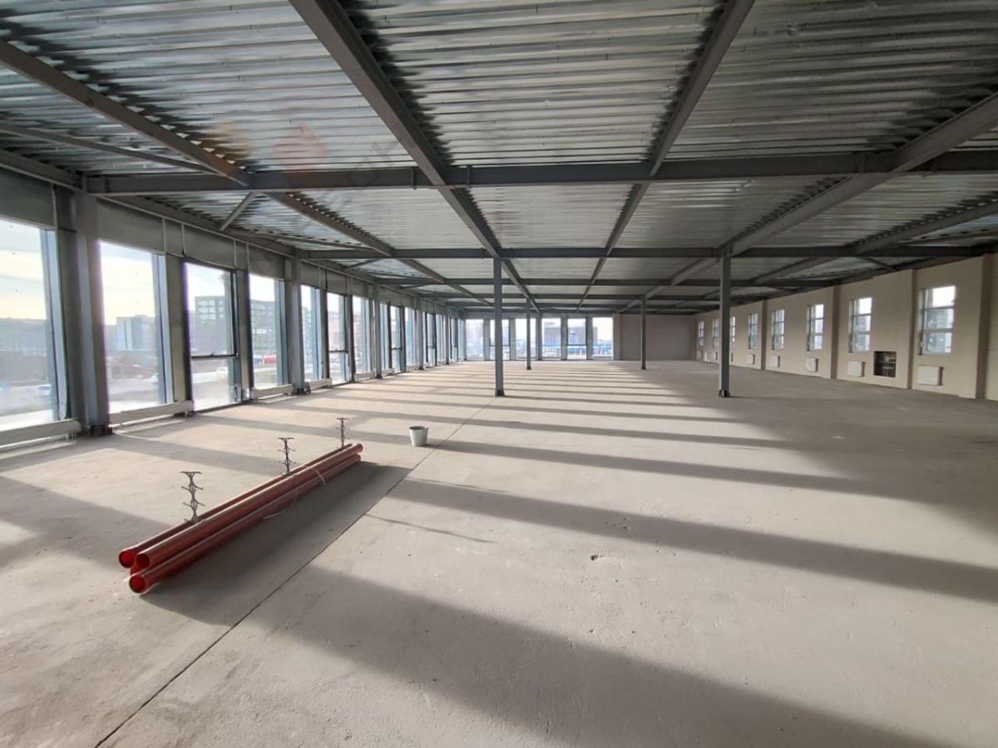 Сдать торговое помещение за 3 675 000 рублей на Западный Обход ул, 41/1