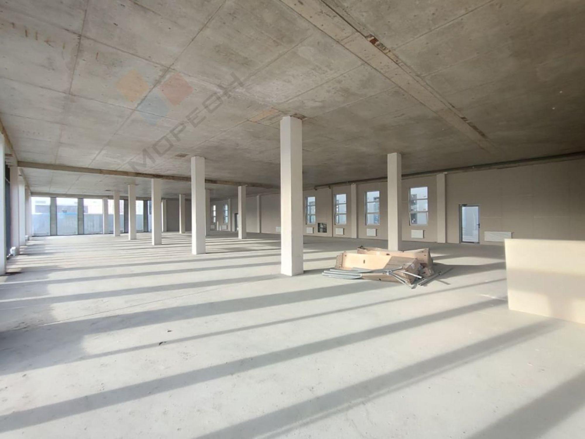 Сдать торговое помещение за 3 675 000 рублей на Западный Обход ул, 41/1