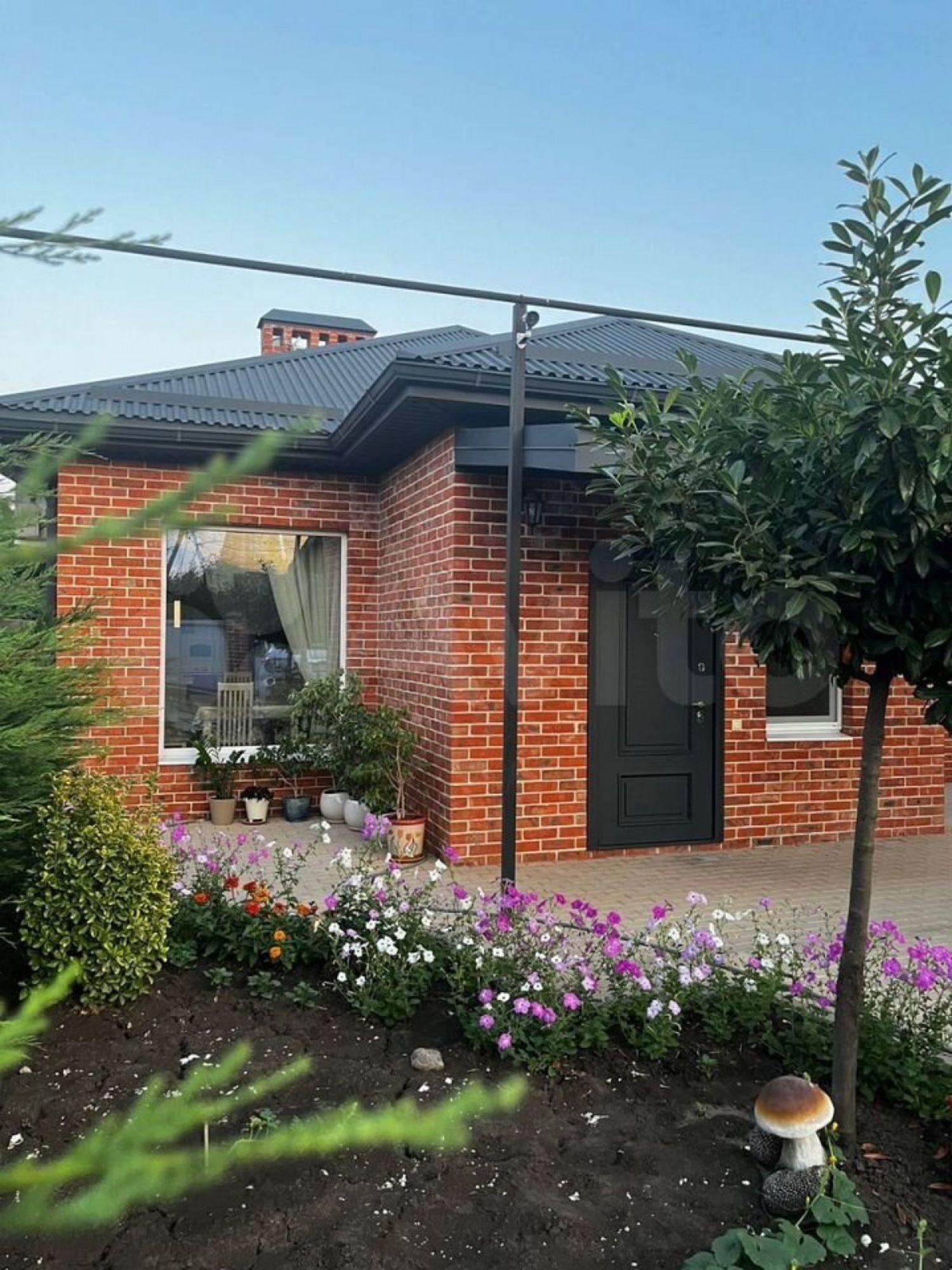 Купить дачу, дом, коттедж за 43 000 000 рублей на Черноморская ул, 82