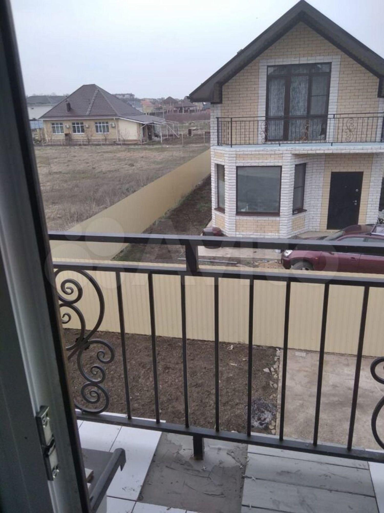 Купить дачу, дом, коттедж за 11 100 000 рублей на 3-й пр-д Лаперуза, 54