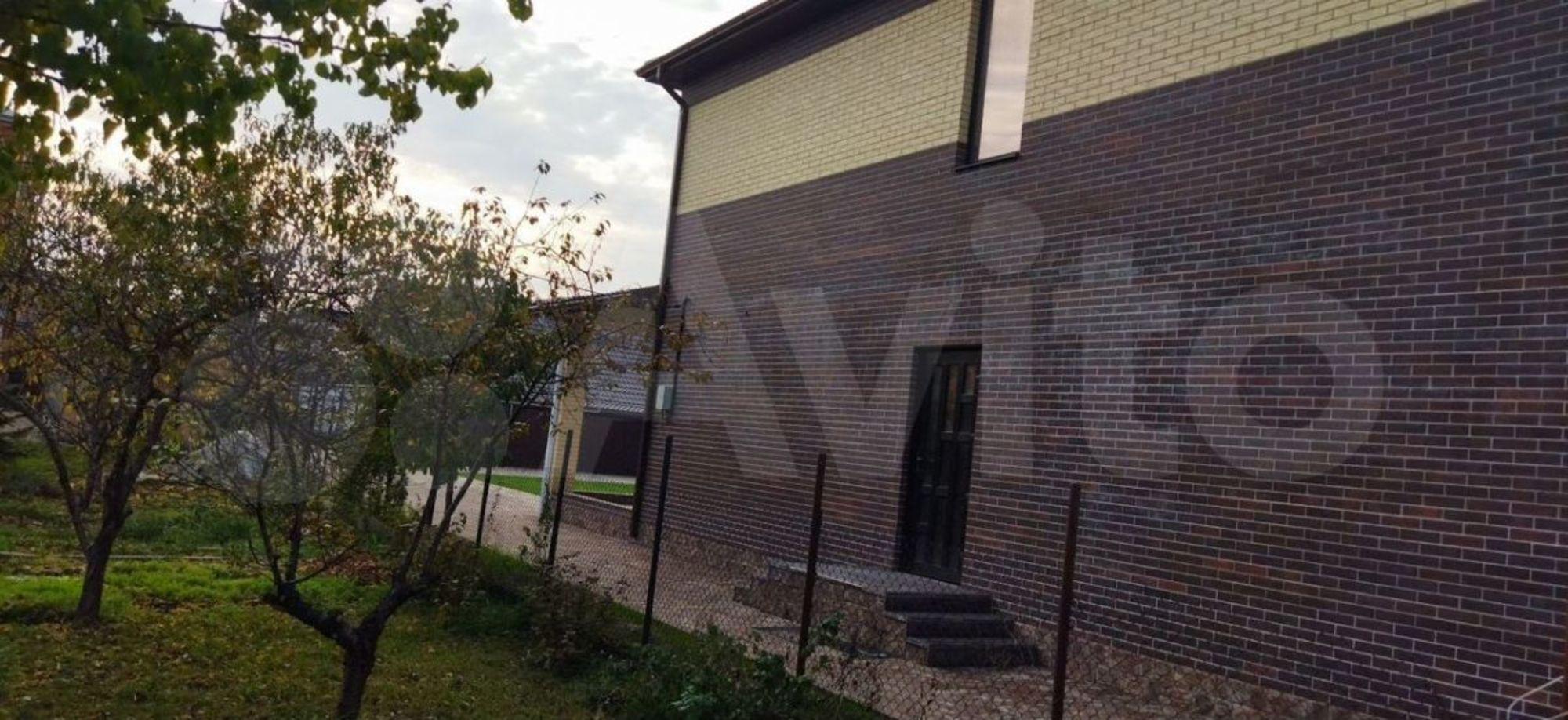 Купить дачу, дом, коттедж за 28 500 000 рублей на Колосистая ул, 19/1