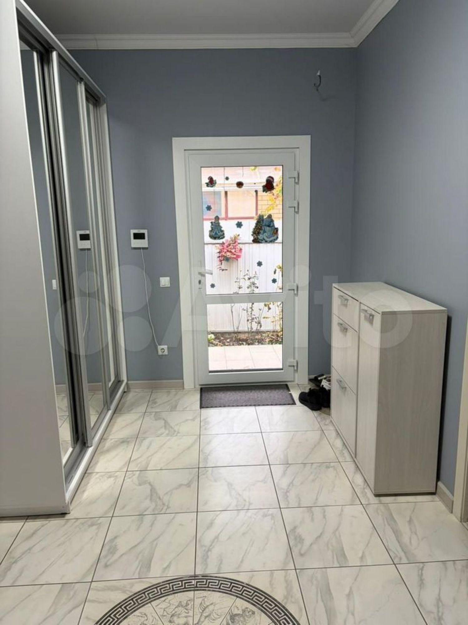 Купить дачу, дом, коттедж за 11 500 000 рублей на 9-й Горнострелковой дивизии ул, 8