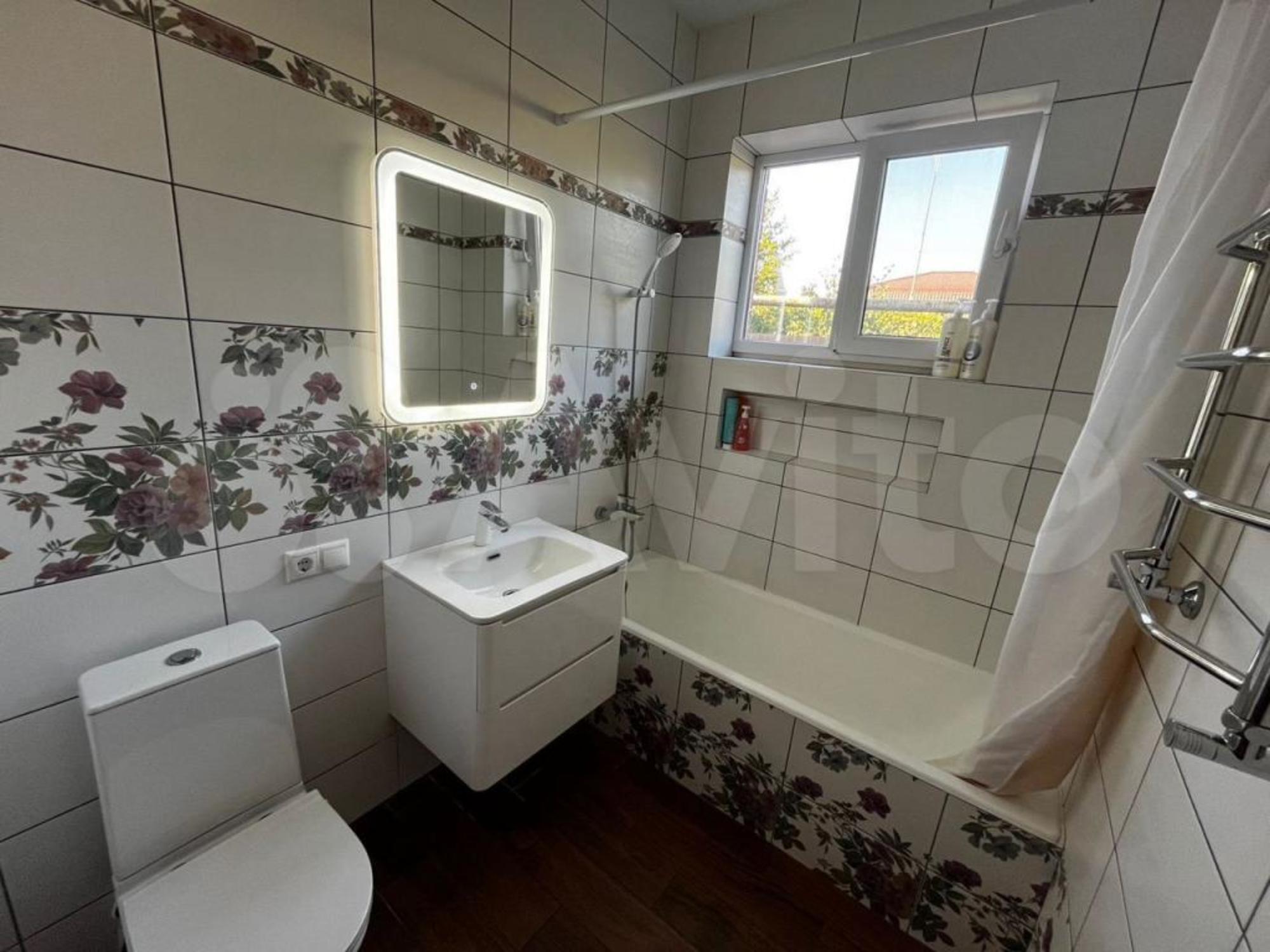 Купить дачу, дом, коттедж за 43 000 000 рублей на Черноморская ул, 82