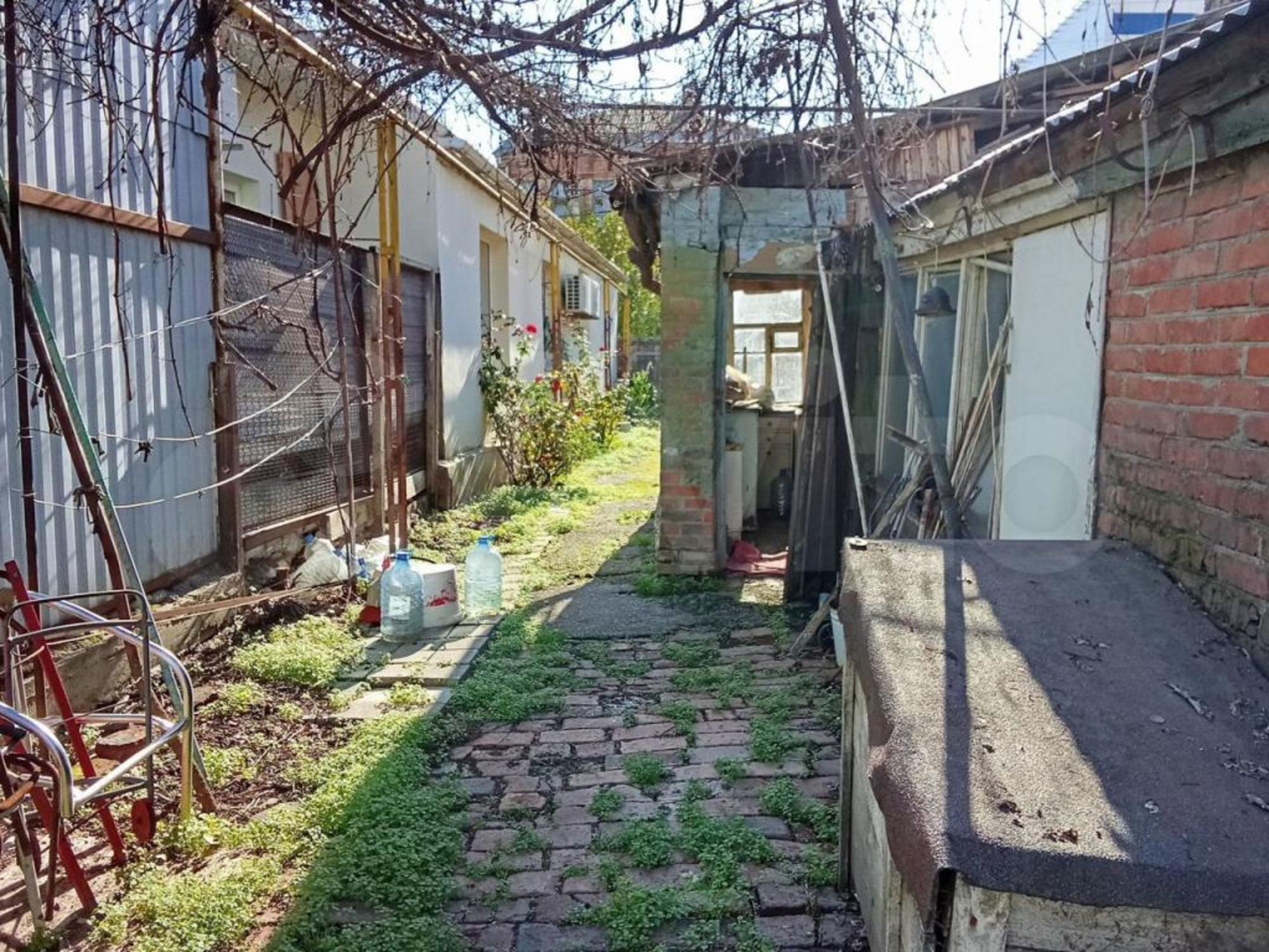 Купить дачу, дом, коттедж за 20 000 000 рублей на Новокузнечная ул, 43